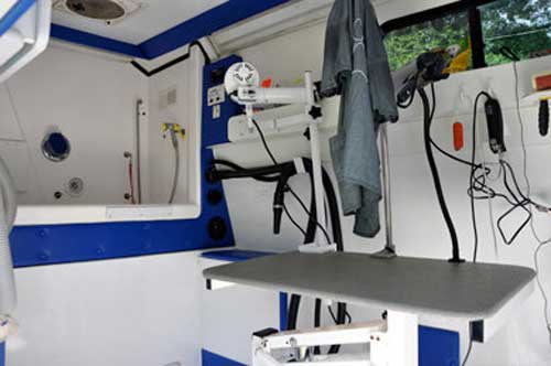 The inside of the grooming vehicle